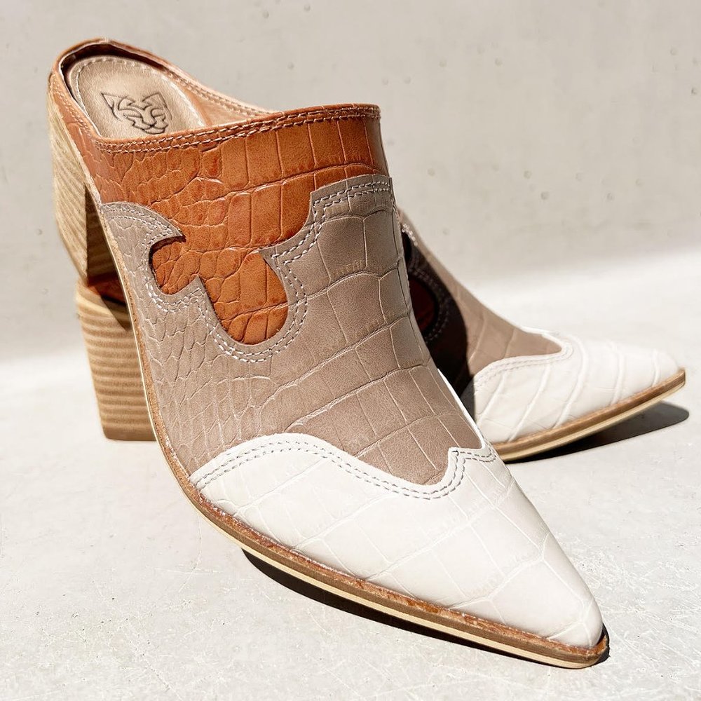 NEW Western Croc Embossed Colorblock Pointy Toe Block Heel Slip On Mules Shoes - Picture 5 of 13